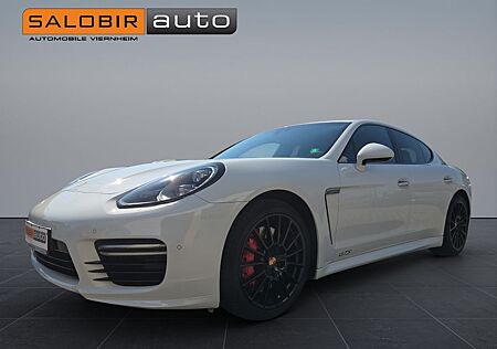 Porsche Panamera GTS Sport Chrono BOSE Luftfed Kamera