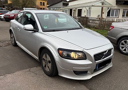 Volvo C30 1.6 D Drive Momentum - TÜV NEU
