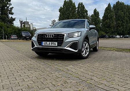Audi Q2 30 TFSI S line S line