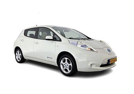 Nissan Leaf gebraucht kaufen Nissan Leaf Base 24 kWh (INCL-BTW) Aut *FULL-LED | NAV