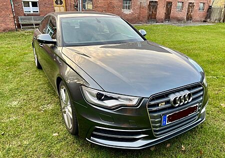 Audi A6 2.0 TFSI - Sline Daytonagrau