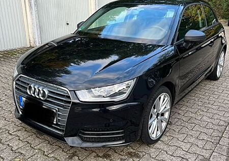 Audi A1 gebraucht kaufen Audi A1 1.4 TDI -