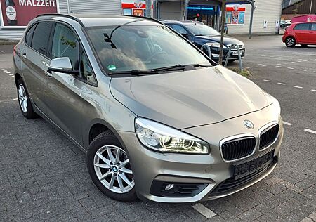 BMW 218d Active Tourer LED/PLATINMETALIK/TEMP/SHZ/PD