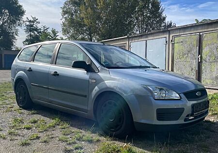 Ford Focus 1,6 Ti-VCT Sport Sport