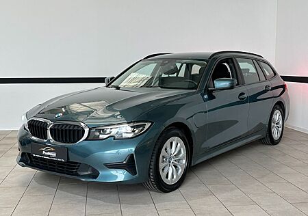 BMW 330e Tour Advantage Aut. Navi*LED*HUD*AHK*1.Hand