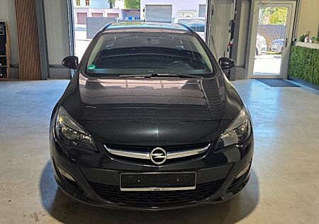 Opel Astra J Sports Tourer Active