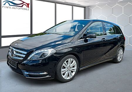 Mercedes-Benz B 180 CDI*LEDER*XENON*NAVI*SHZ*PDC*KAMERA