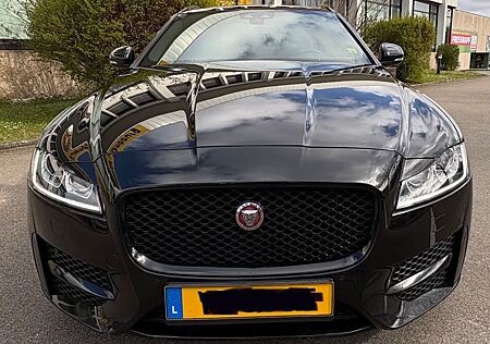 Jaguar XF 20d 180PS R-Sport Sportbrake Automatik R-...