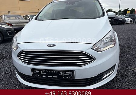 Ford Grand C-Max 1,0 EcoBoost 74kW Titanium