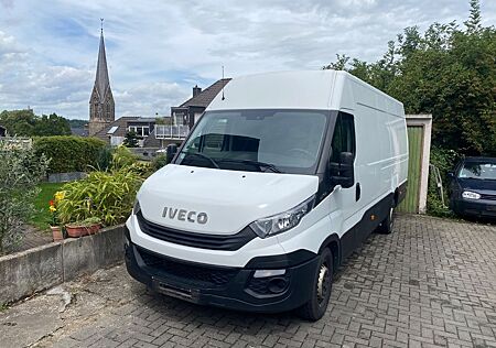IVECO Daily Kasten 35S16 L4 / H2 Radstand 4100