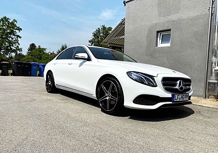 Mercedes-Benz E 220 d AVANTGARDE Autom. AVANTGARDE