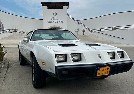 Pontiac Firebird Formula T-Top original car 90000 mil.