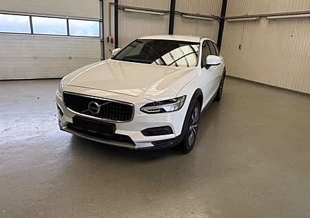 Volvo V90 Cross Country Pro AWD Standheizung