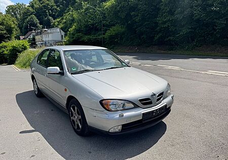 Nissan Primera Comfort