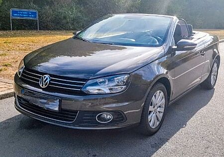 VW Eos Volkswagen 2.0 TDI Exclusive BlueMotion Technology ...