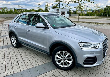 Audi Q3 2.0 TDI quattro S tronic 183 PS aus 1. Hand !