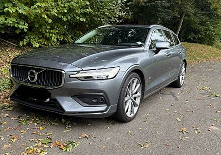 Volvo V60 D4 Geartronic Momentum