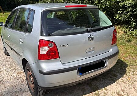 VW Polo Volkswagen 1.2 47kW Basis
