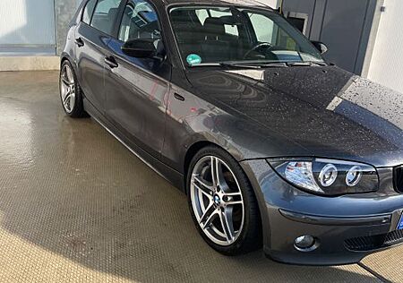 BMW 116i E87