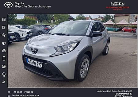 Toyota Aygo (X) Play