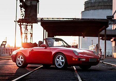 Porsche 993 Carrera Cabriolet Auto Carrera