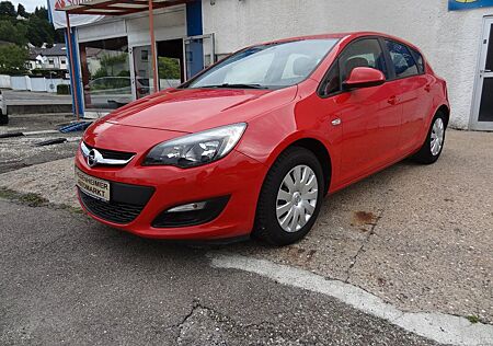 Opel Astra J Lim. 5-trg. Selection