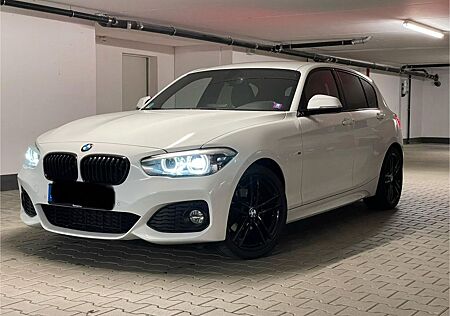 BMW 120i Aut. M Sport Shadow -LEDER-NAVI-LED-SHZ-PDC