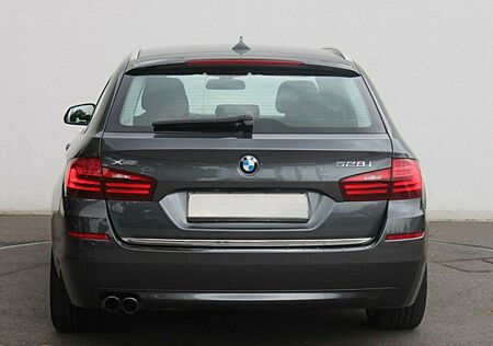 BMW 528i xDrive Touring Allrad Standheizung