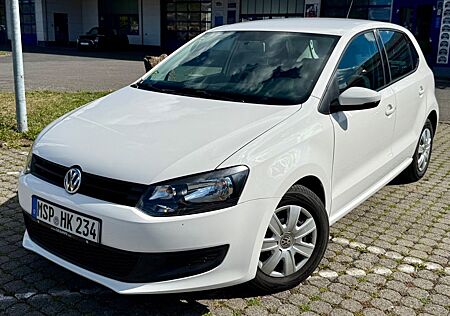 VW Polo Volkswagen 1.2 Trendline - Style and Sound - 1.Hand