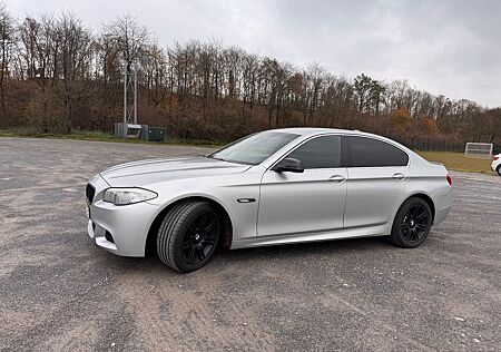 BMW 523i - M Paket ab Werk Top Ausstattung