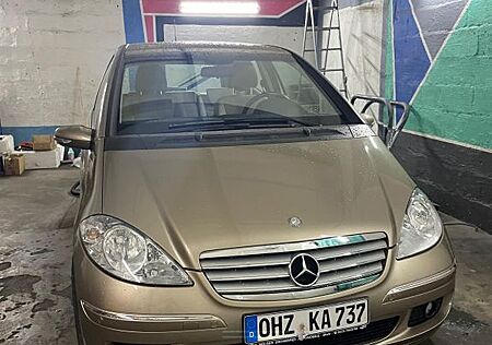 Mercedes-Benz A 170 ELEGANCE Elegance
