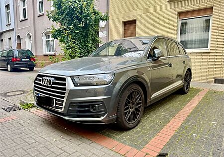 Audi Q7 3.0 TDI quattro tiptronic -