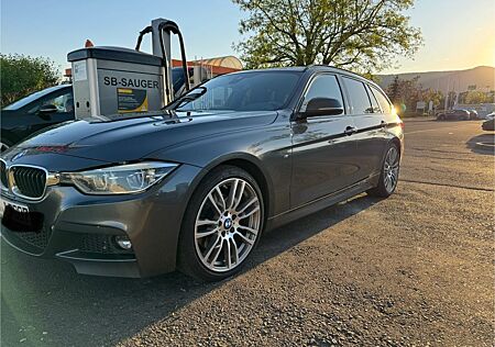 BMW 330d Touring M Sportpaket/Navi/LED/19/AHK