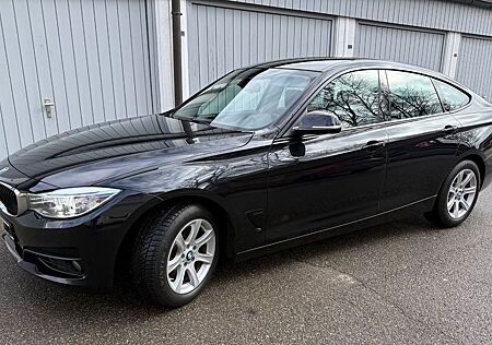 BMW 330d xDrive GT Advantage