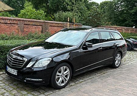 Mercedes-Benz 200 E T BlueEfficiency Avantgarde