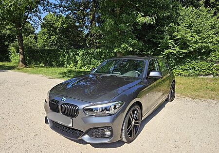 BMW 118d EDITION M SPORT - Mineralgrau metallic