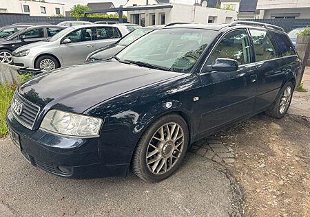 Audi A6 Avant 2.4,Schiebedach,AHK,Leder,Xenon