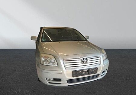 Toyota Avensis gebraucht kaufen Toyota Avensis 2.0 Executive Lim.