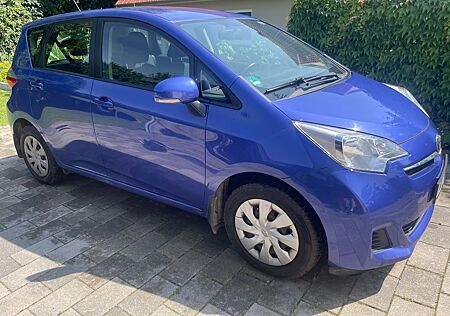 Toyota Verso-S