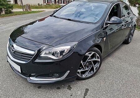 Opel Insignia ++OPC-Line+Bose+Leder+Navi+PDC+CAM