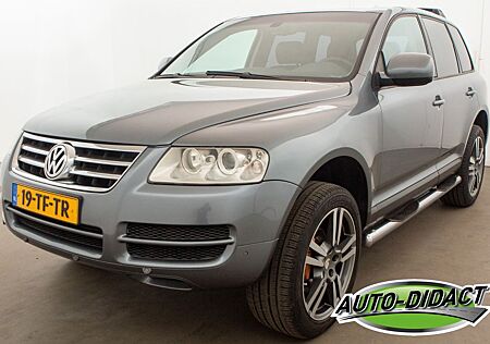 VW Touareg Volkswagen V6