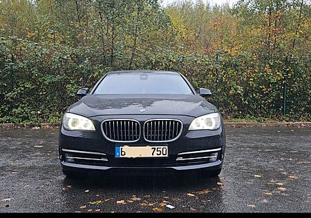 BMW 750 gebraucht kaufen BMW 750d xDrive -