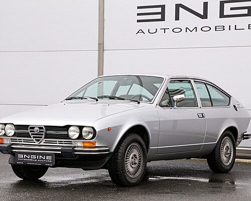 Alfa Romeo Alfetta GTV 2000