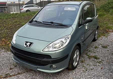 Peugeot 1007 Filou 75