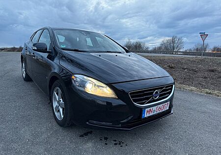 Volvo V40 You!