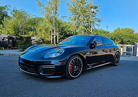 Porsche Panamera GTS/PDLS+/ACC/PASM/BURMESTER