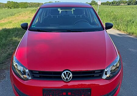 VW Polo Volkswagen 1.2 44kW Trendline Rot