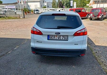 Ford Focus Turnier Sync Edition
