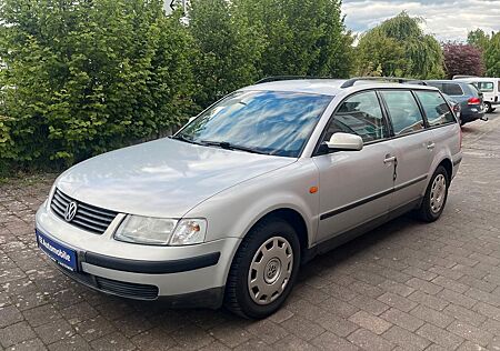 VW Passat Volkswagen 1.8 Comfort*Klimaautomatik*