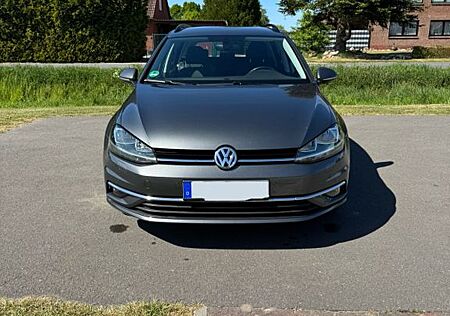 VW Golf Volkswagen 1.5 TSI ACT OPF DSG UNITED Variant UNITED
